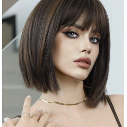 باروكة شعر بني بغرة أمامية